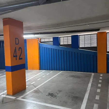 Cotur 327 Parking Gratuito Córdoba